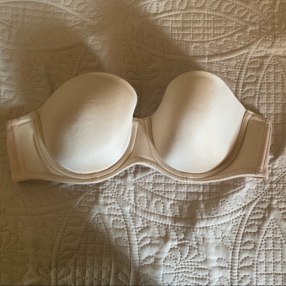 Brand new Steapless bra